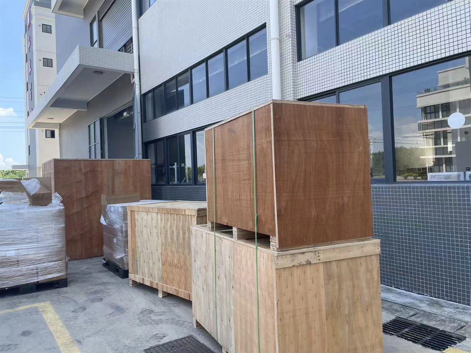 High-Tech Enterprise High-Made Ships Intelligent Packaging Equipment to Spain High-Tech Enterprise High-Made Ships Intelligent Packaging Equipment to Spain